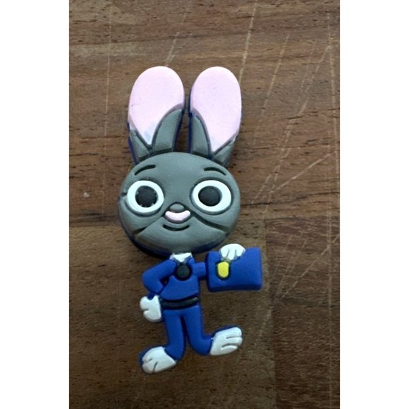 Zootopia Bunny Fox 2 Shoe Charms Multiple Characters Fits Crocs - Picture 2 of 4
